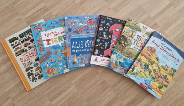 Verschiedene Wimmelbücher